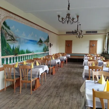 Zur Post Hotell